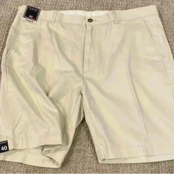 Roundtree&York classic fit shorts size 40 - Picture 1 of 5